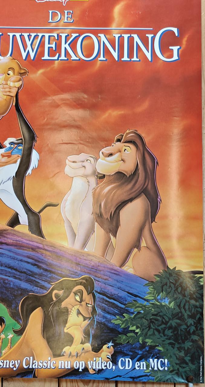 3 posters van Walt Disney in een koker.
