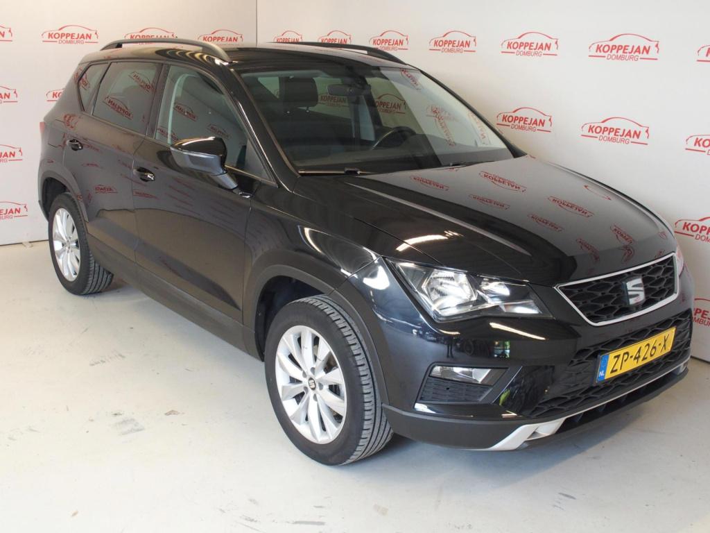 Seat Ateca 1.5 tsi style, appconnect, pdc , camera, climate,