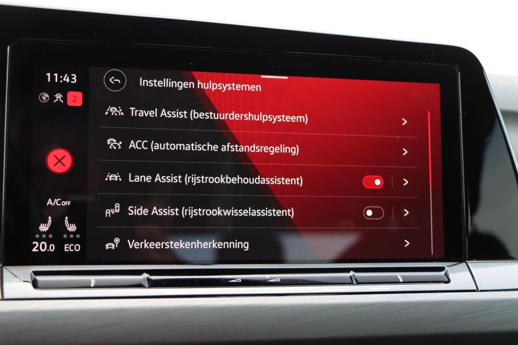 Volkswagen Golf 1.4 ehybrid style 204pk dsg6 | soh 95% |
