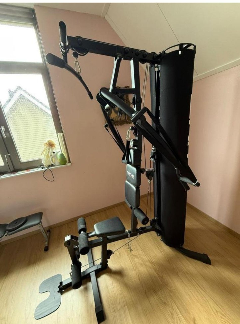 Te koop: Complete homegym / krachtstation Focus Fitness