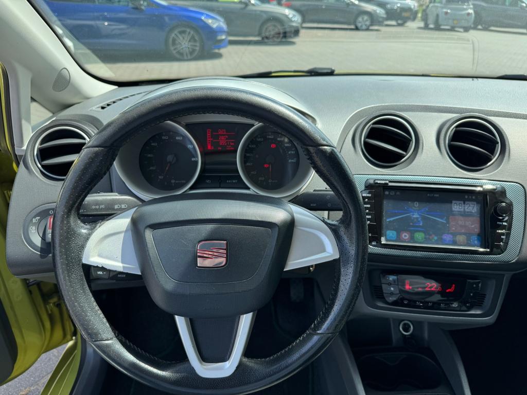 Seat Ibiza 1.4 stylance * carplay * airco * nieuwe apk * pdc