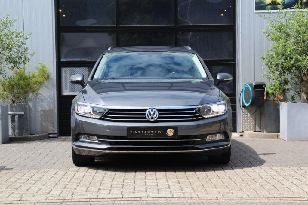 Volkswagen Passat variant 1.4 tsi act highline - dsg - leder - stoel verw -
