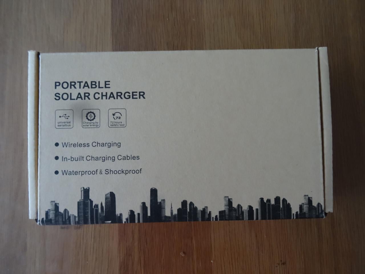 Powerbank 30.000 mAh met zonnepaneel – Nieuw