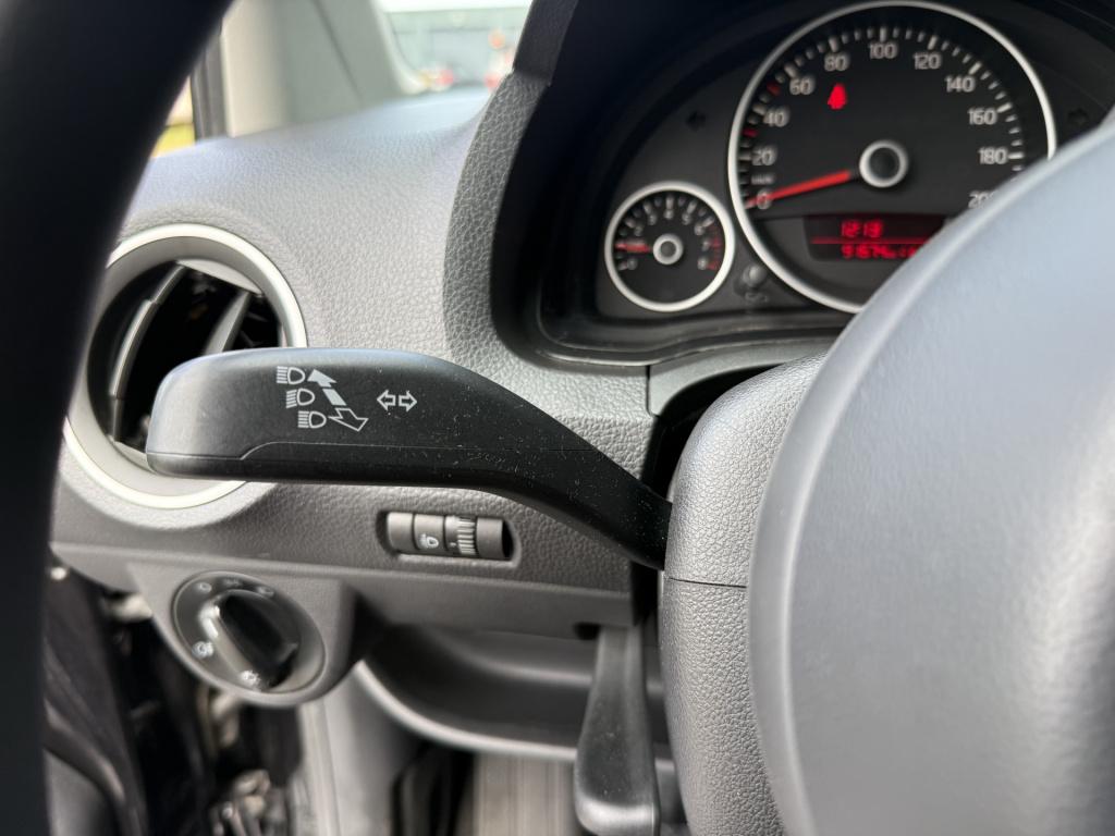 Volkswagen UP! 1.0 move up! airco 3-drs