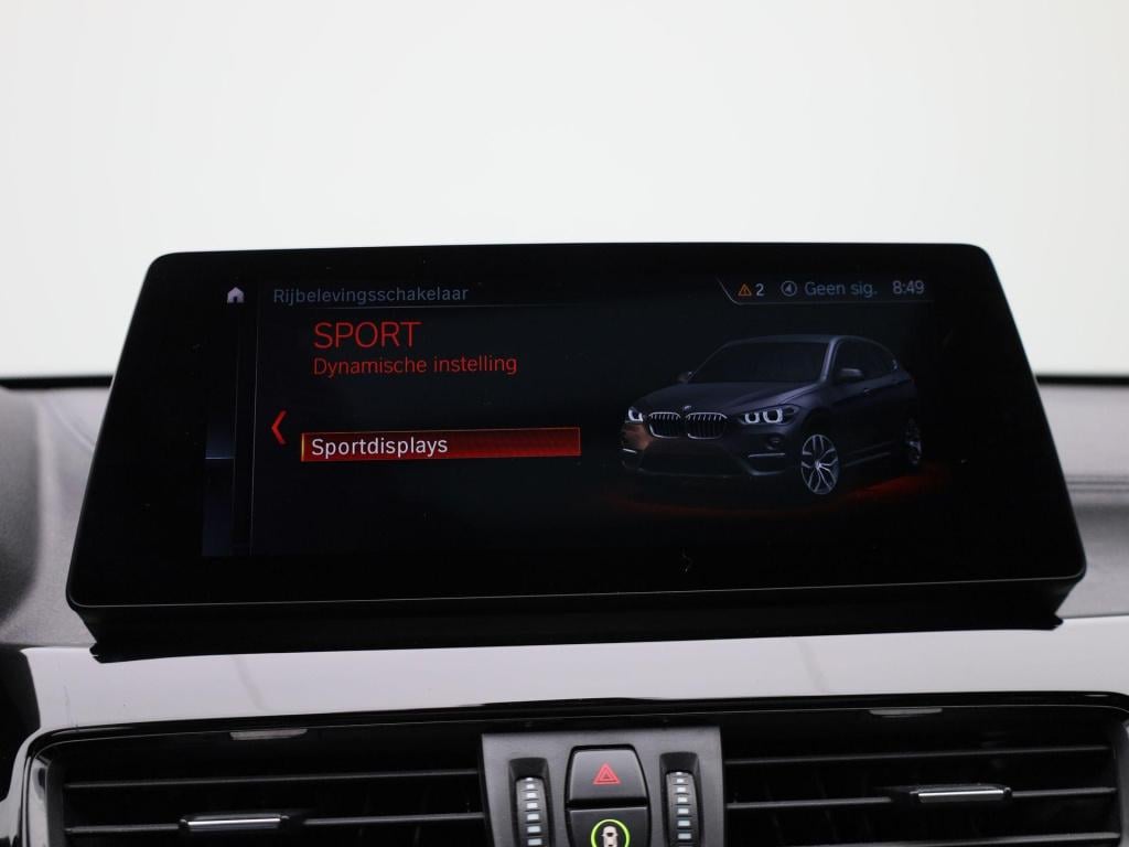 BMW X1 xdrive25e executive | m-sport | panoramadak | harman kardon | sfeerv