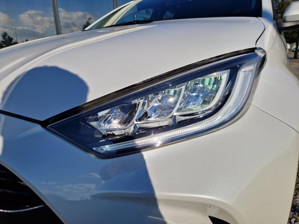 Toyota Yaris 1.5 hybrid first edition | automaat | adaptieve cruise control