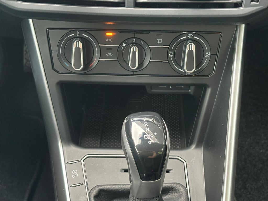 Volkswagen Polo 1.0 tsi 95pk dsg-7 life |carplay| adapt.cruise| navigatie|r