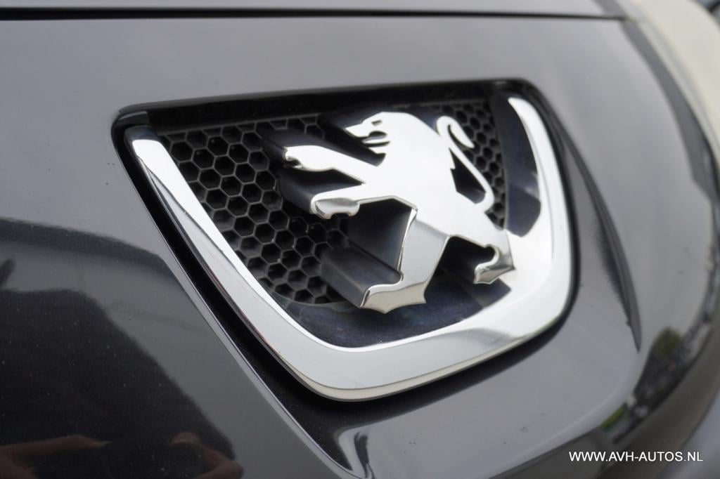 Peugeot 207 1.4-16v xs