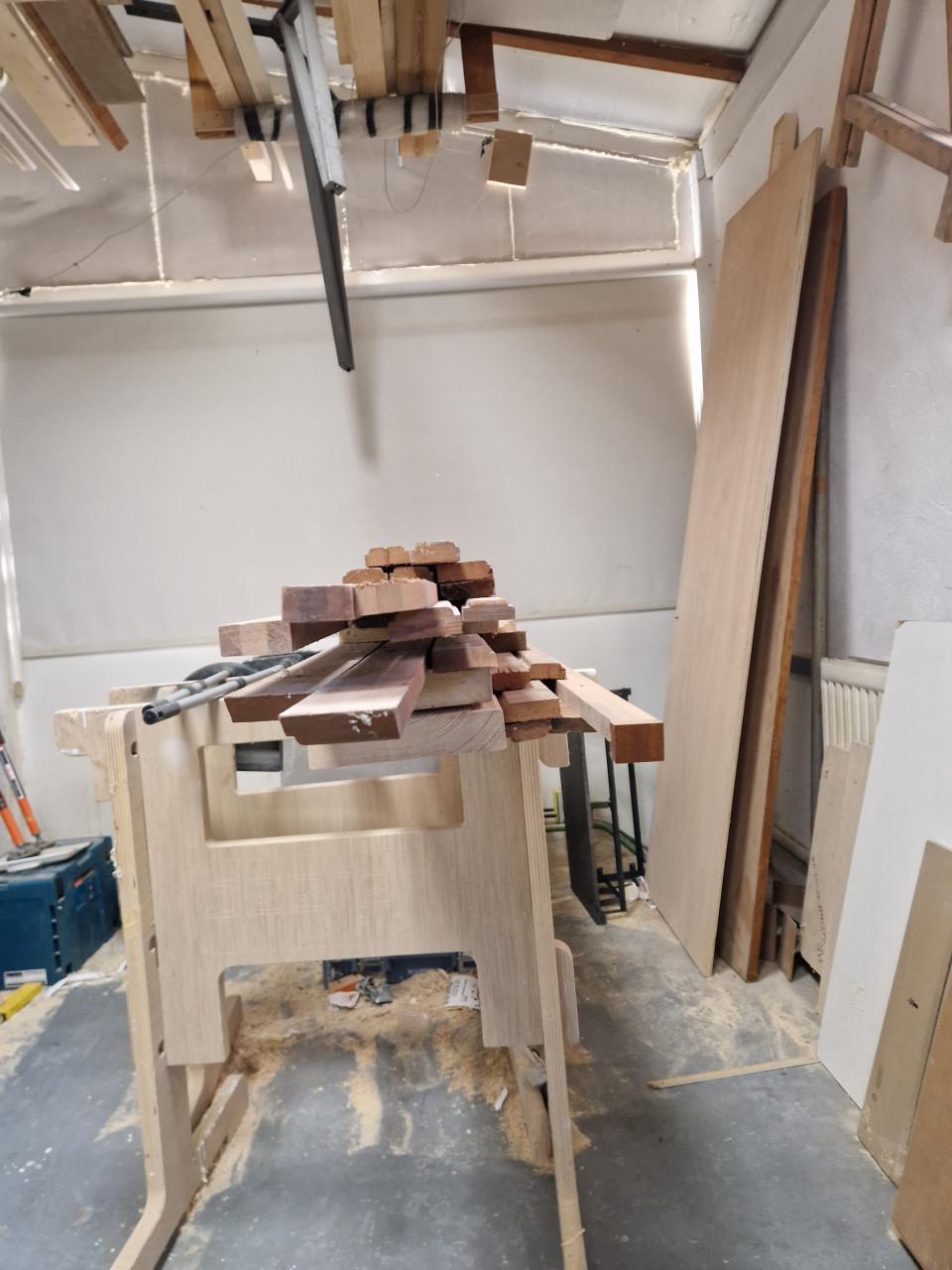 Diverse hardhouten latten