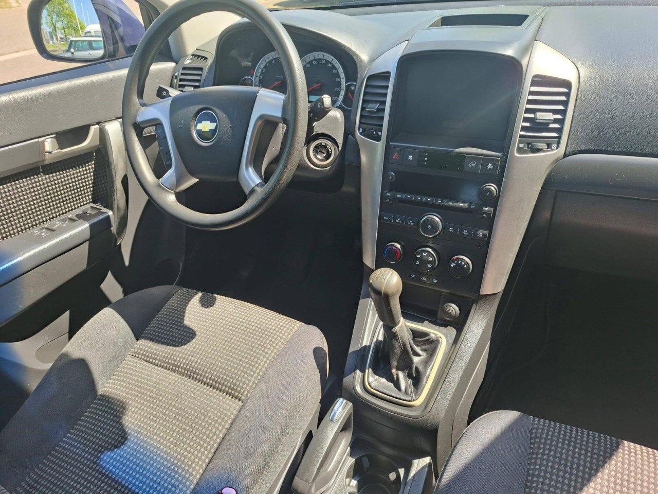 Chevrolet CAPTIVA 2.4i Style 2WD 7 persoons bj:2008 airco lm-velgen