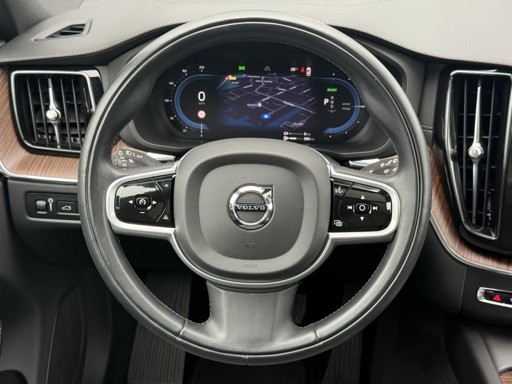Volvo XC60 t8 455pk recharge inscription| full options !!