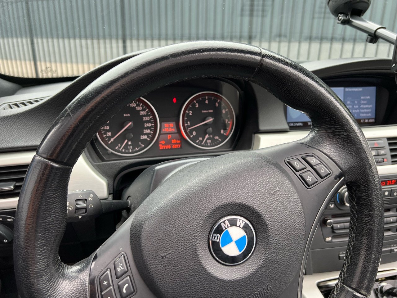 BMW 3-serie 3.0l 325 cabrio 155kw automaat hardtop