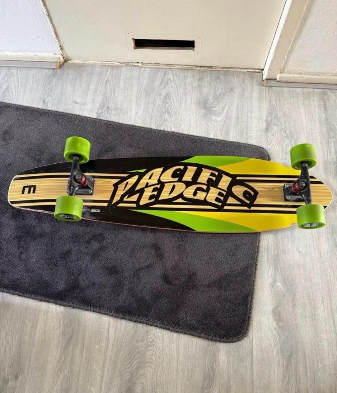 Pacific Edge Longboard - Zo goed als nieuw