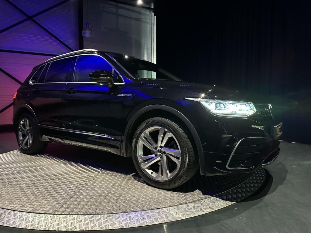 Volkswagen Tiguan 1.5 tsi r-line business+ my 2021*pano*keyless*leder*trekh