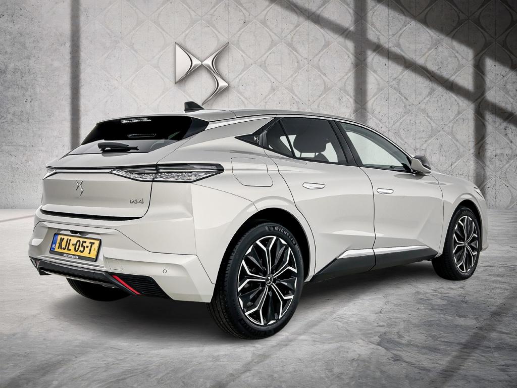 Ds Ds 4 130pk automaat etoile | rijklaar | alcantara | elek. stoelverstelli