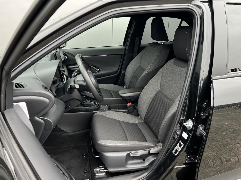 Toyota Yaris Cross 1.5 hybr 130 dynamic | trekhaak | dodehoek | parkeersens