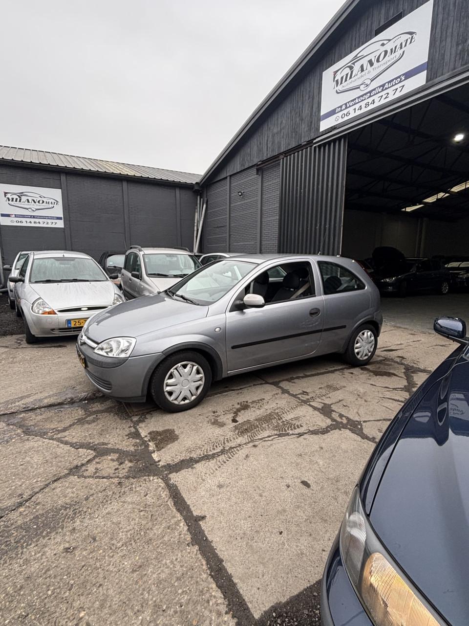 Opel corsa voljaar apk!