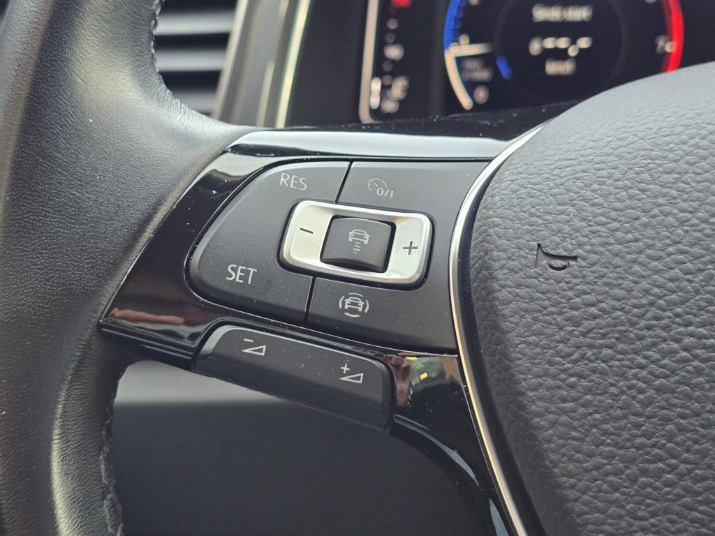 Volkswagen T-roc 1.5 tsi style business