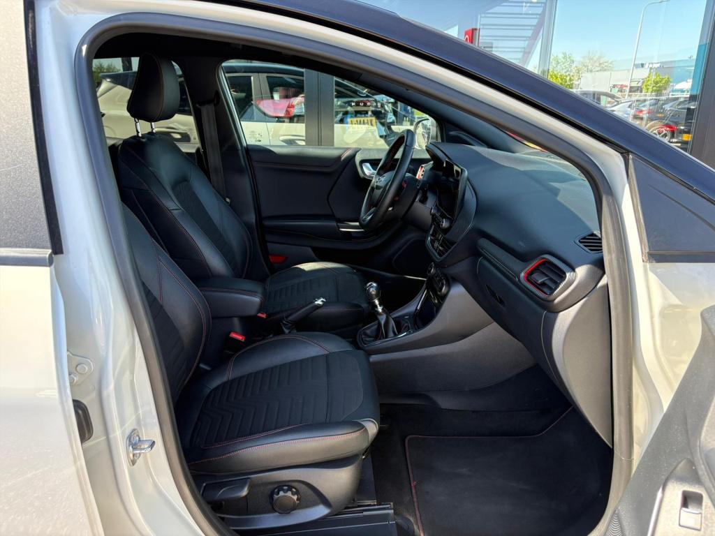 Ford Puma 1.0i ecoboost hybrid 125pk st-line x, trekhaak, carplay,