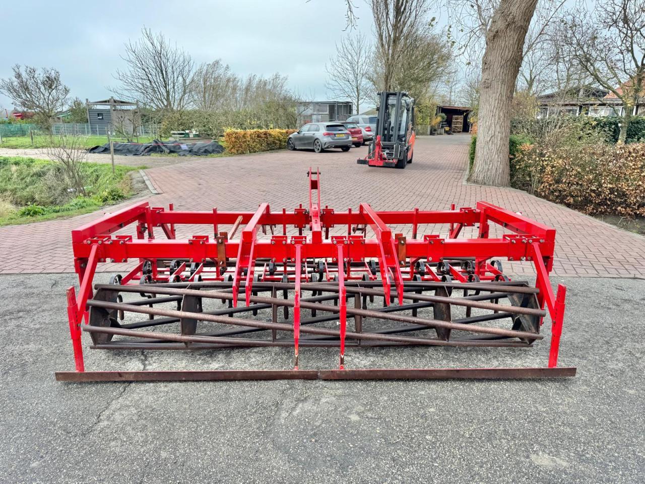 Front/achterbouw zaaibedbereider