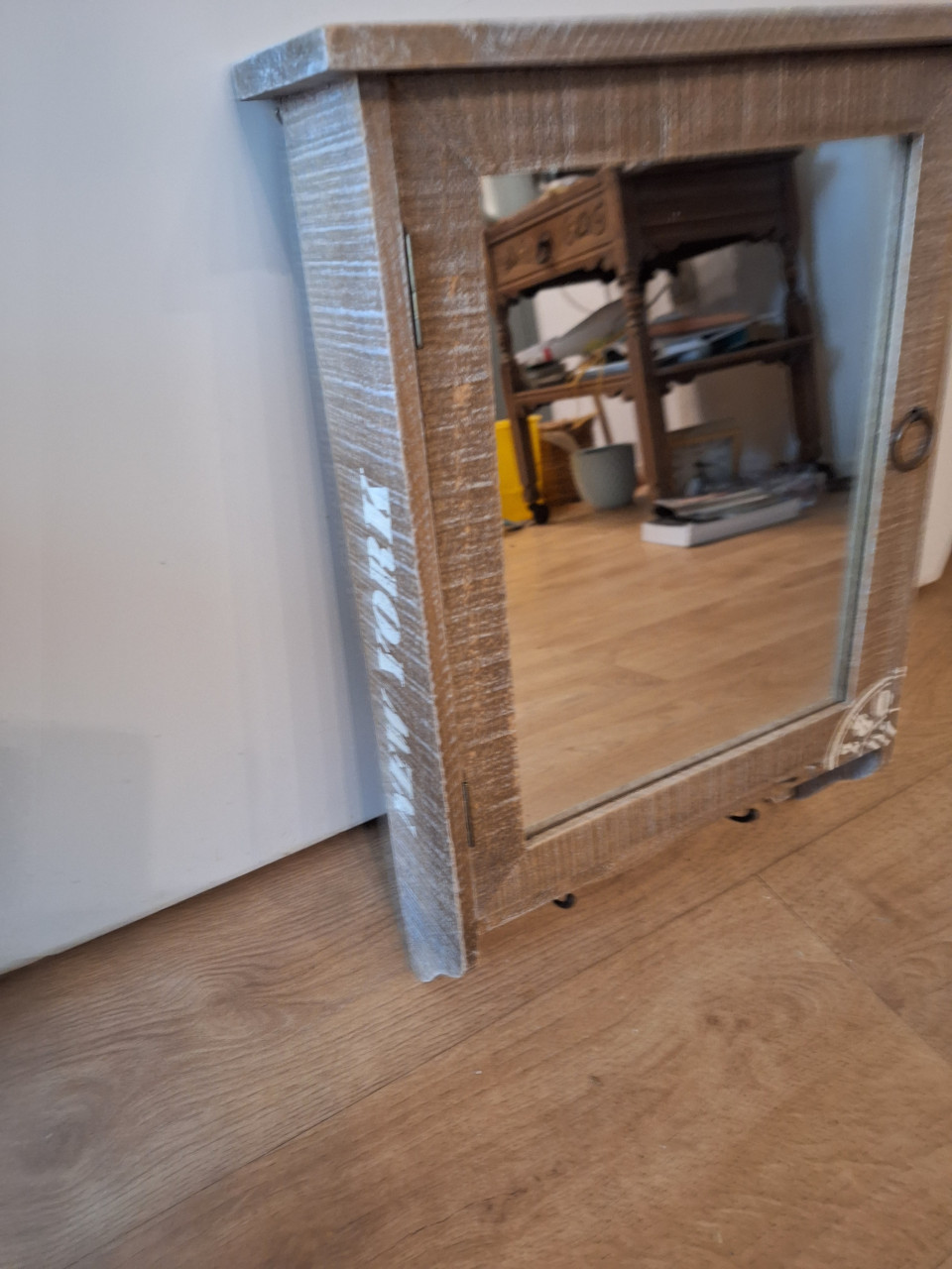 Decoratief sleutelkastje