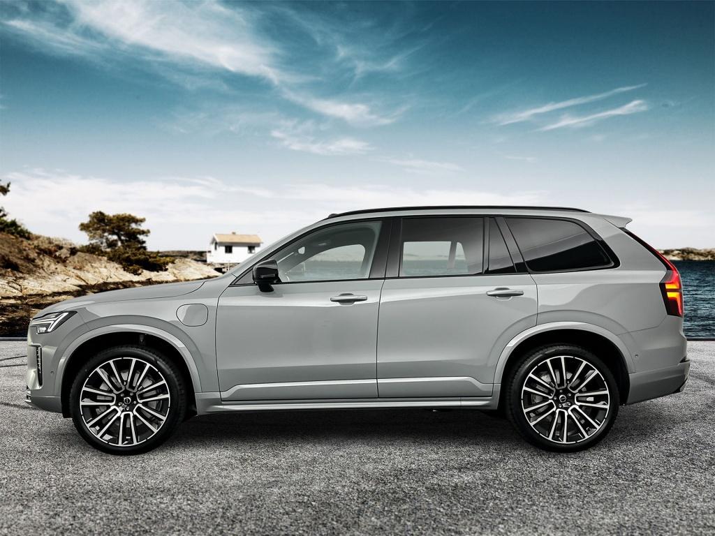 Volvo XC90 t8 awd gt ultra dark executive edition