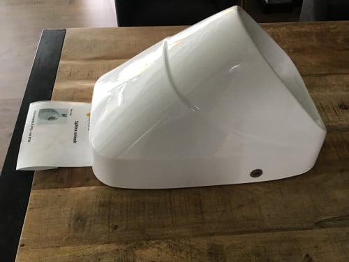 Sphinx urinoir met vlieg wit keramisch. Nieuw!