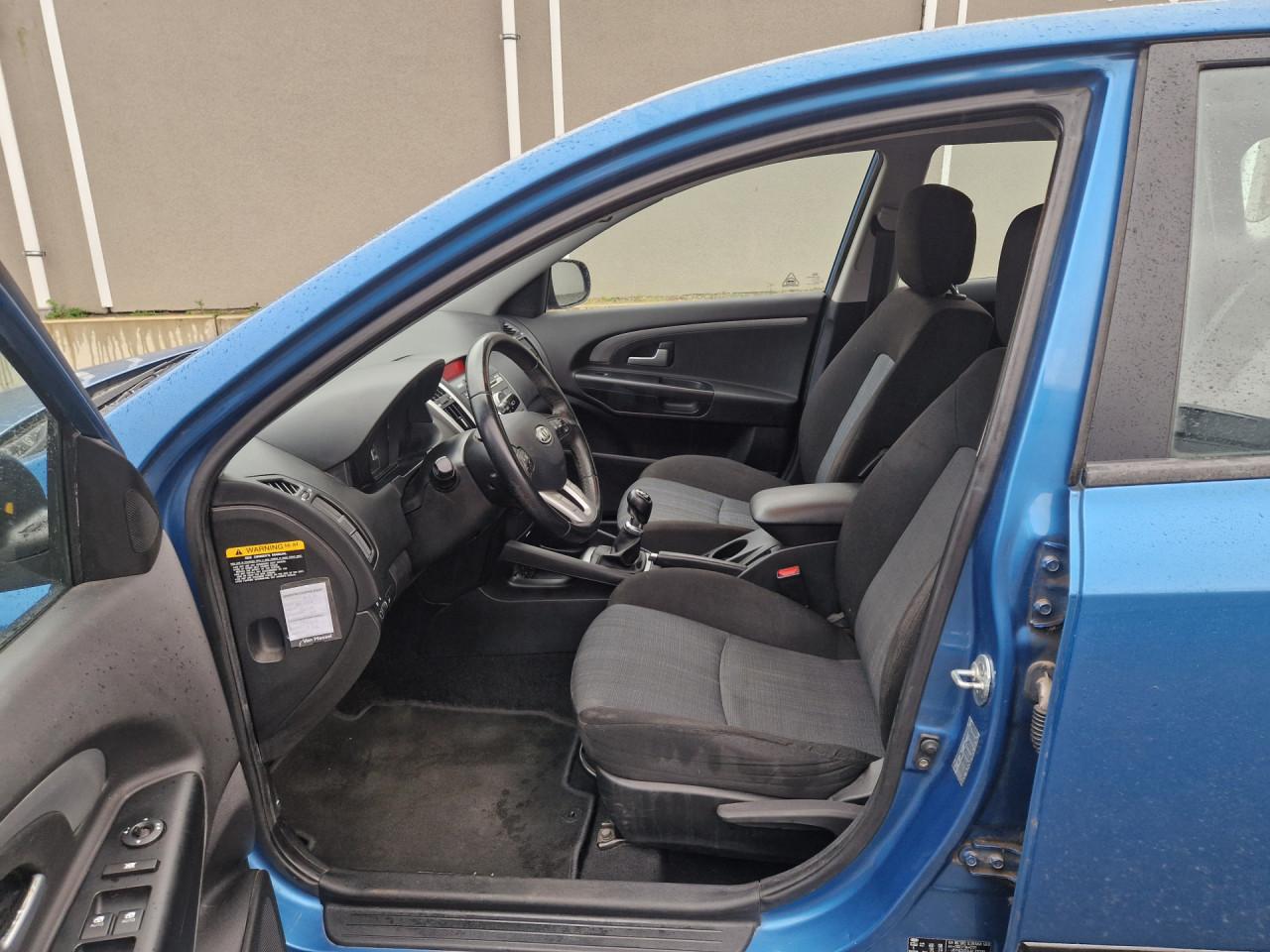 Kia cee'd 1.6 CVVT X-ecutive