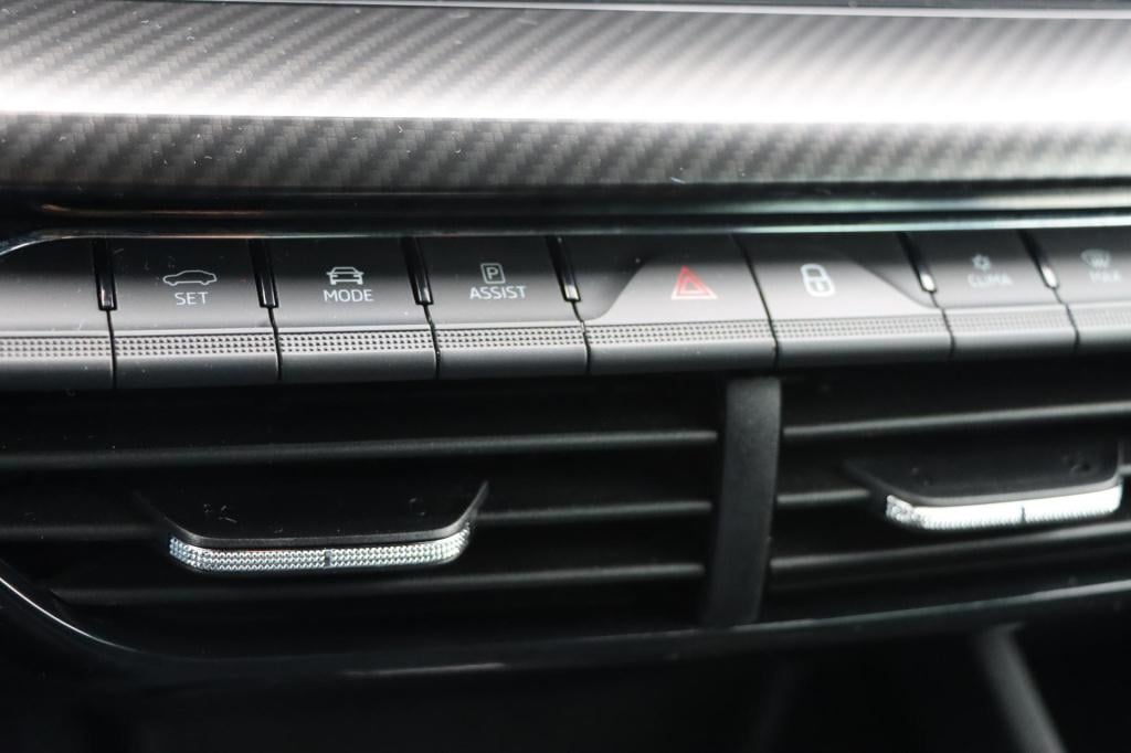 Skoda Octavia combi rs 1.4 tsi iv 245pk dsg6