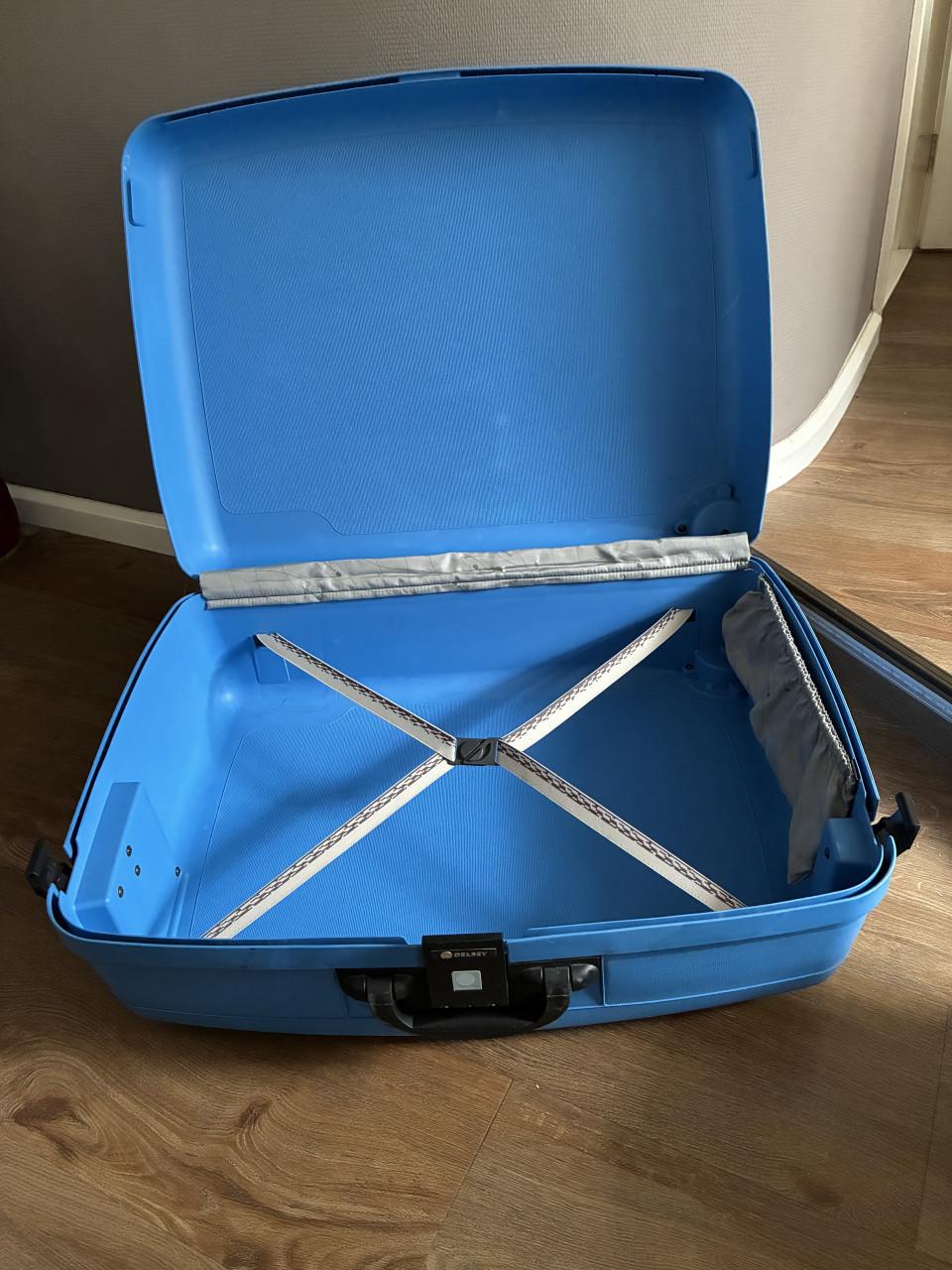 Delsey koffer + beautycase