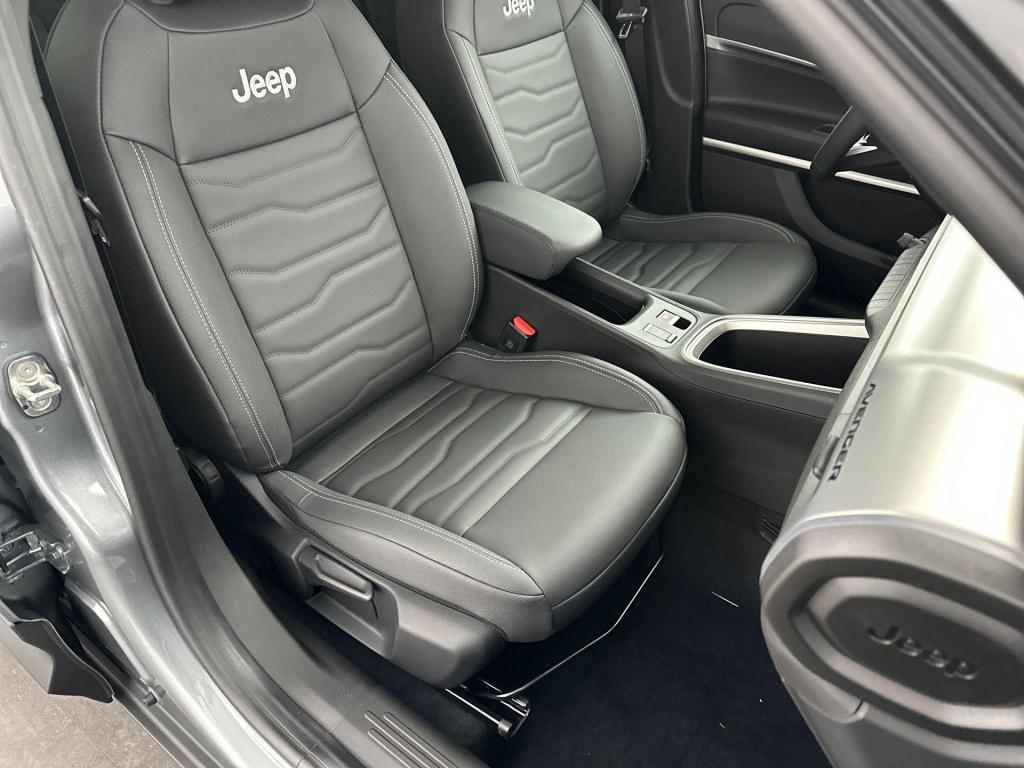 Jeep Avenger 1.2 e-hybrid summit | hoge korting | voorraadvoordeel € 7.000,
