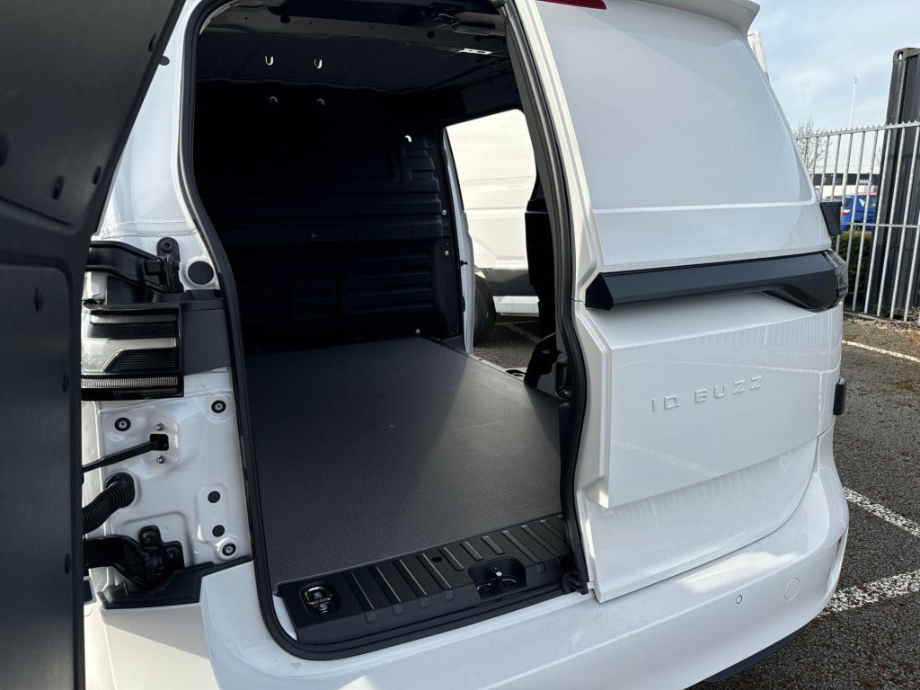 Volkswagen Id. Buzz Cargo bedrijfswagens cargo elektromotor 210 kw (286 pk)