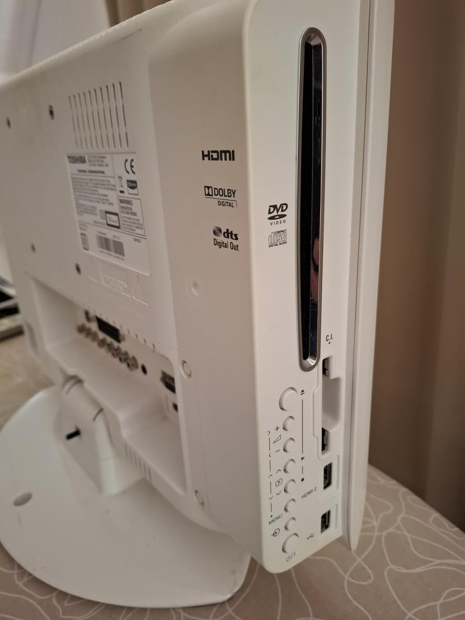 Kleine Televisie met dvd