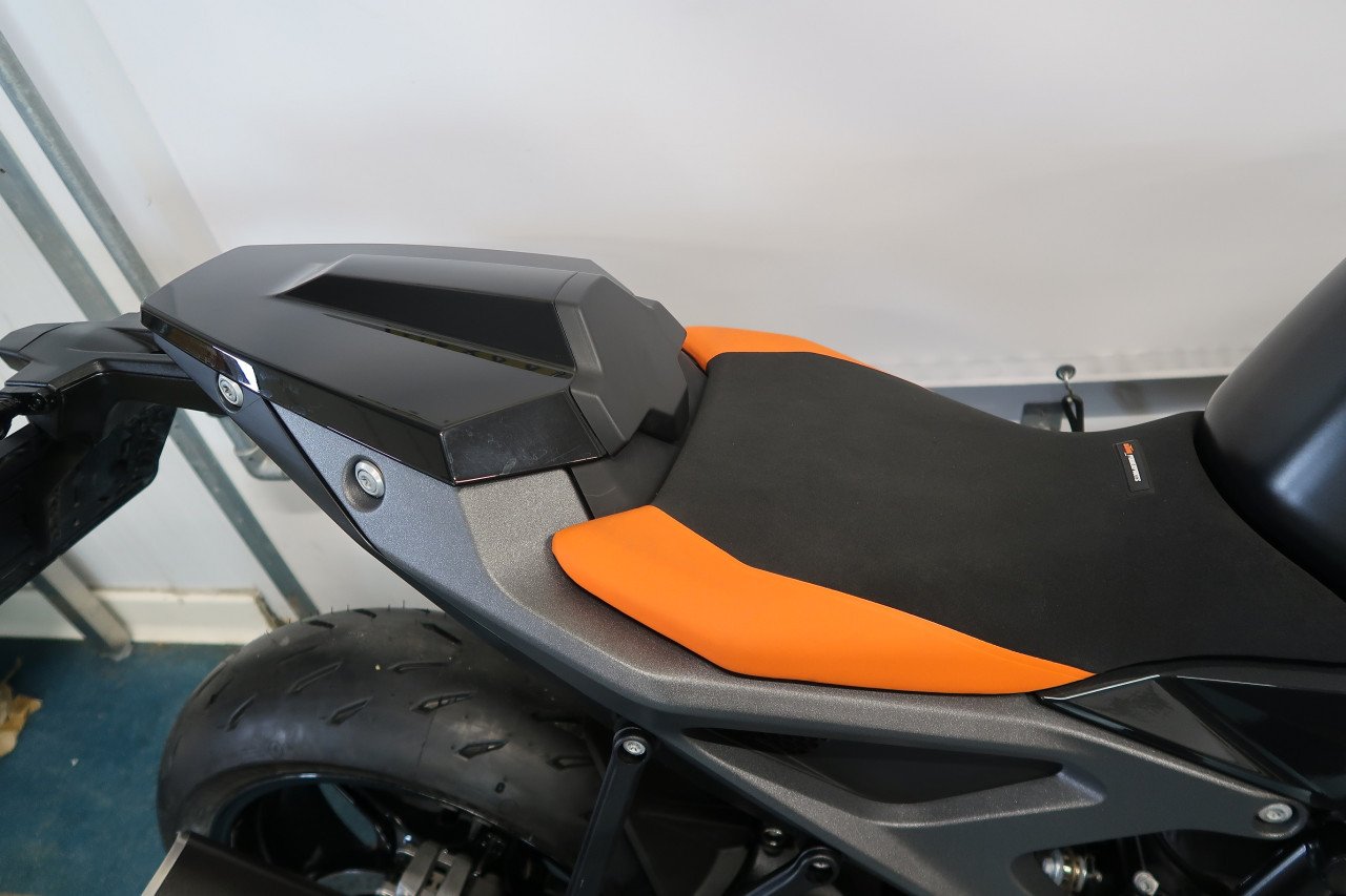 KTM 990 Duke 2024 bomvol powerparts