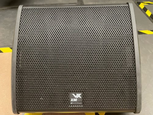 DB Technologies LVX-XM12 actieve coaxiale vloermonitor