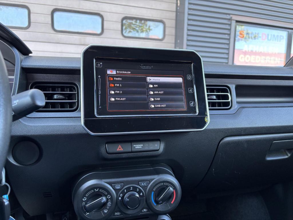 Suzuki Ignis 1.2 smart hybrid select