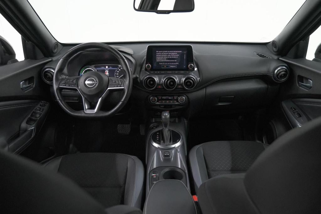 Nissan Juke 1.6 hybrid n-connecta | camera | stuurverwarming | stoelverwarm