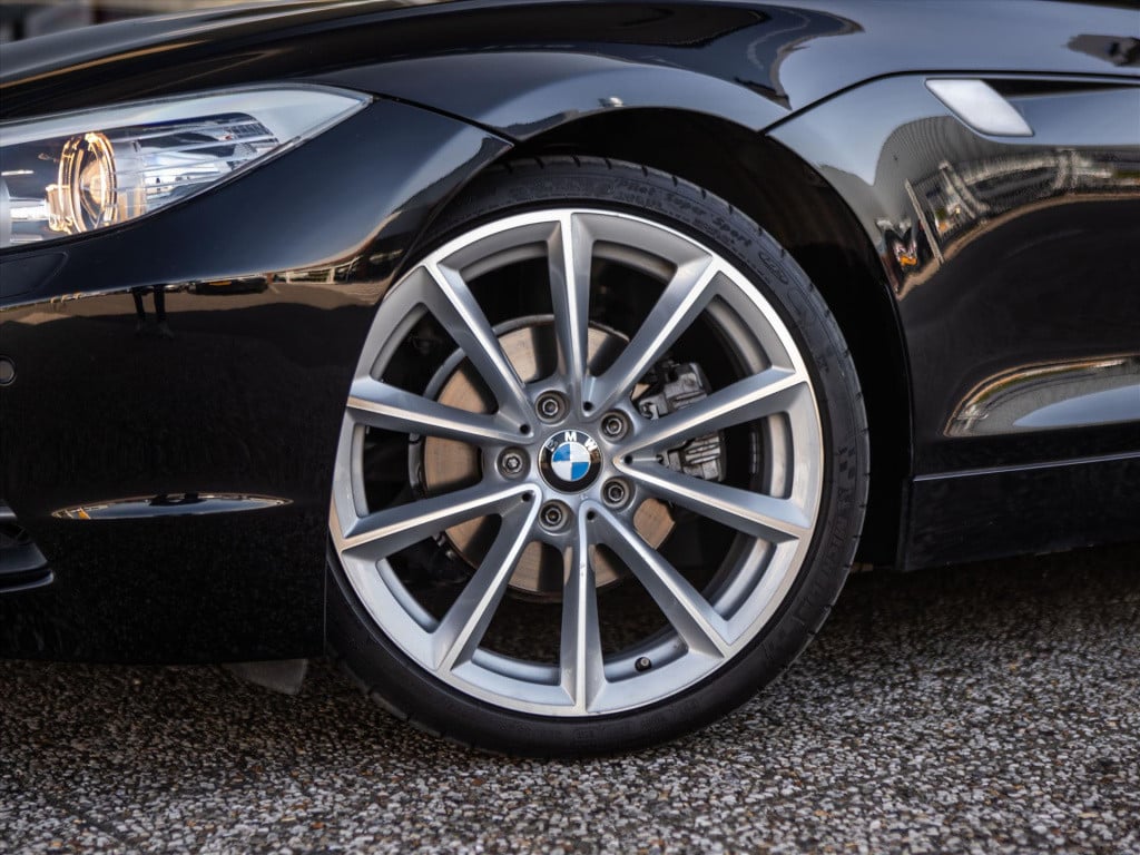 BMW Z4 sdrive23i 204pk executive | leder | stoelverwarming | navigatie | pd