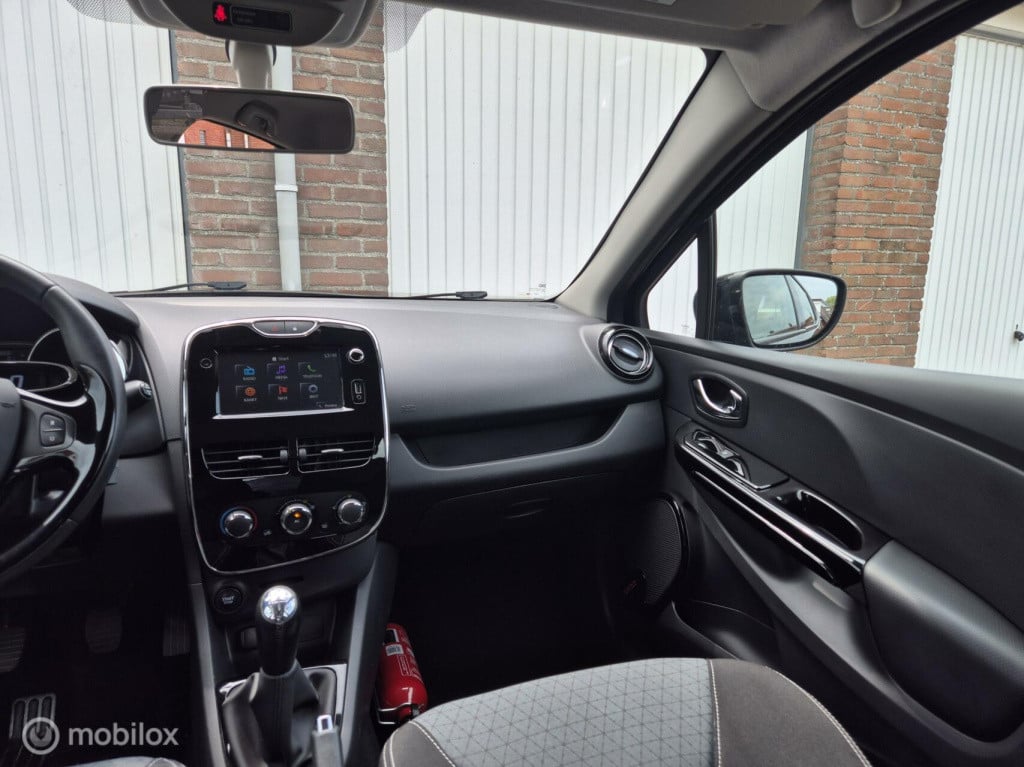Renault Clio 0.9 tce dynamique / airco / cruisecontrol / dealeronderhouden 