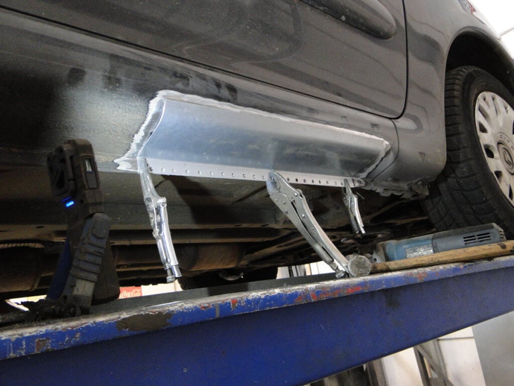 TP autoservice! voor al uw onderhoud aan uw auto, bestelauto of camper!!