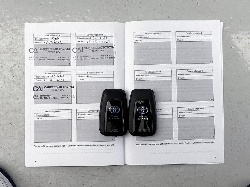 Toyota C-hr 1.8 hybrid style | nl auto | blindspot monitor | navigatie | pa