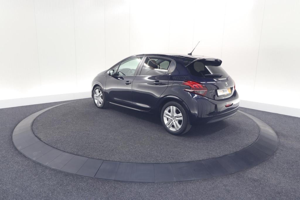 Peugeot 208 puretech 82 signature | apple carplay | parkeersensoren | navig