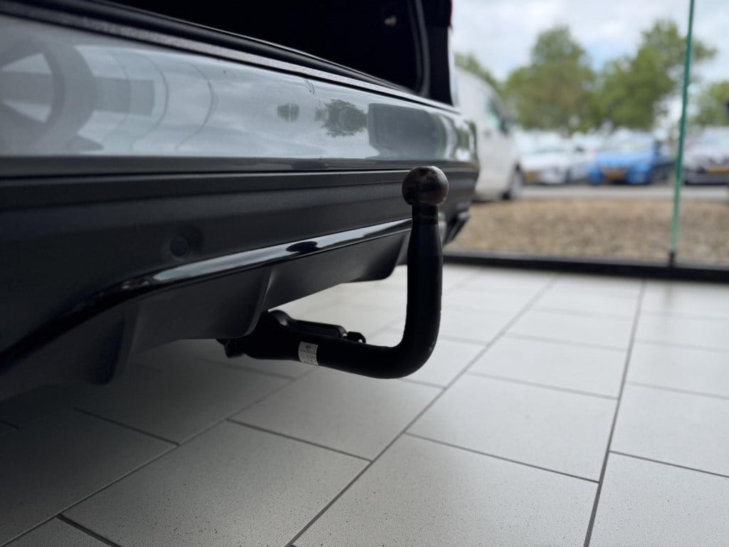 Mercedes-Benz C-Klasse estate 180 business solution amg plus upgrade editio