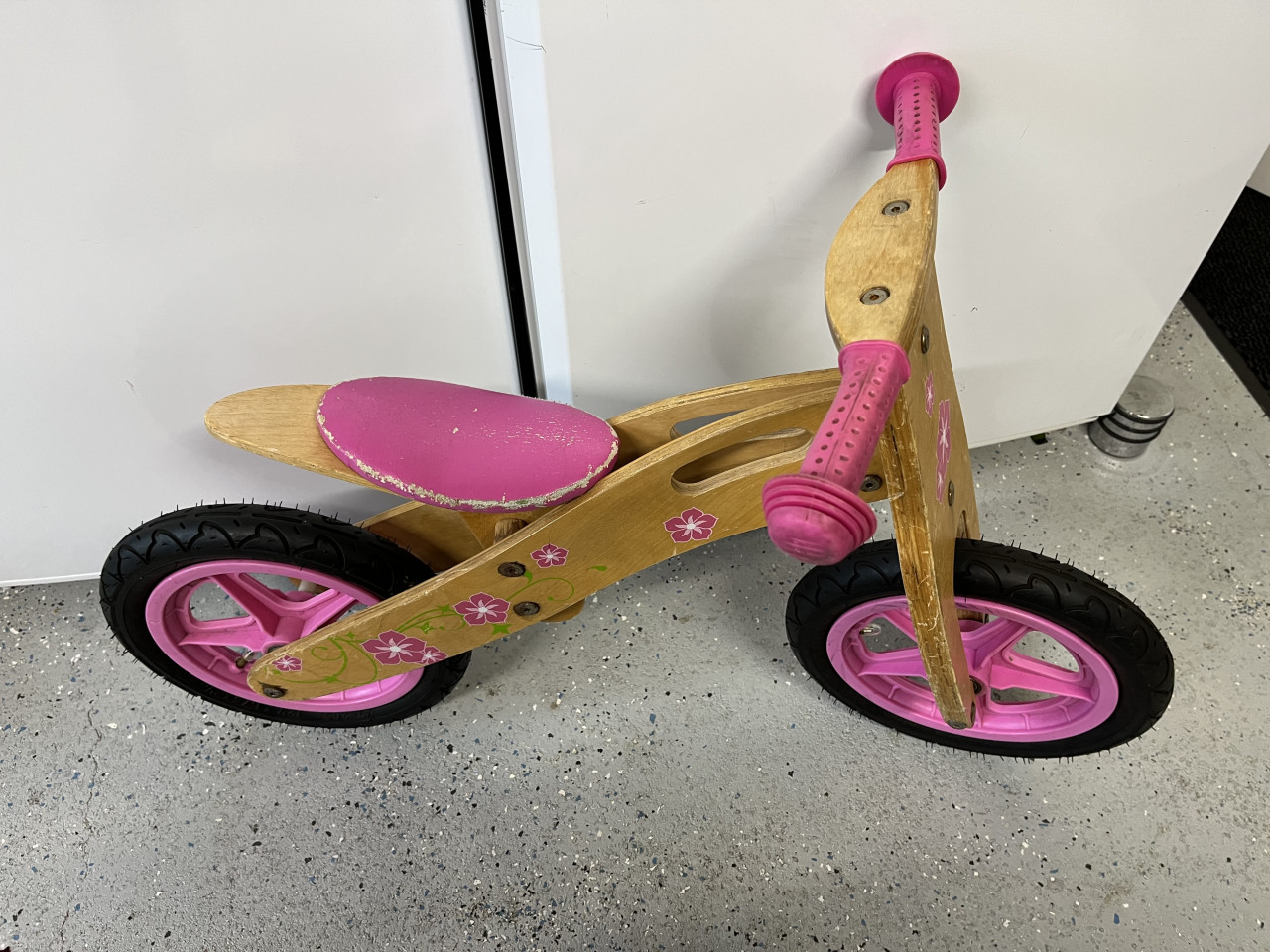 Houten loopfiets