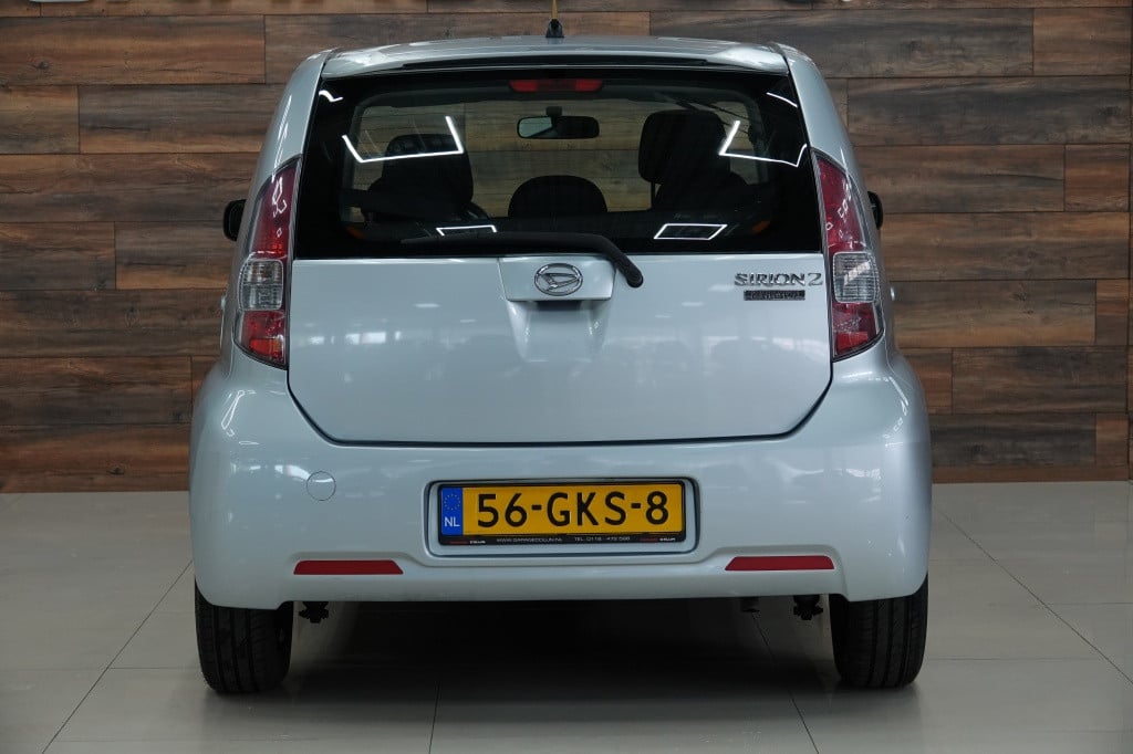 Daihatsu Sirion 2 1.0-12v premium | airco | aux |