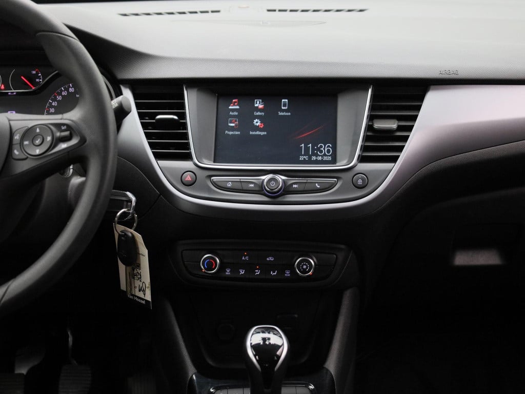 Opel Crossland X 1.2 edition | airco | apple carplay | cruise control