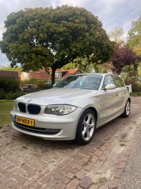 Bmw 1-serie 116I Grijs NIEUW APK