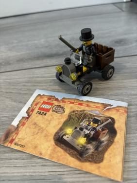 Lego 7424 Black cruiser
