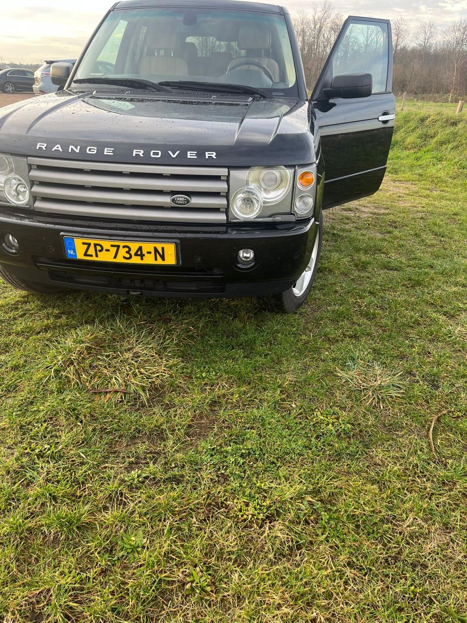 Land Rover 2004 Zwart, roestvrij!