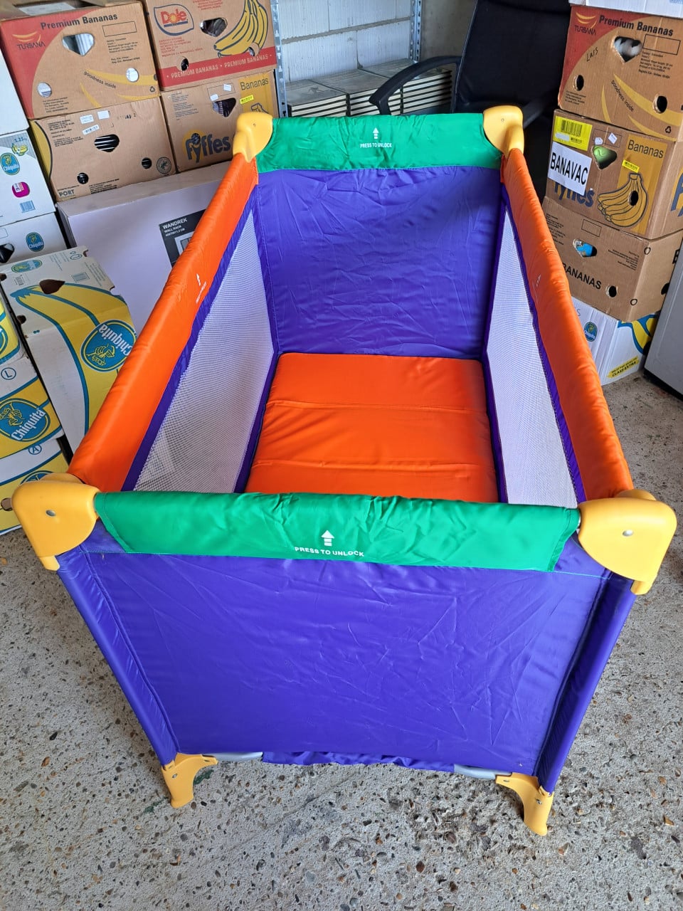 Te koop campingbedje